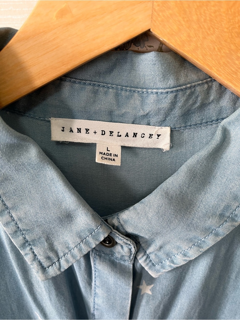 Light Blue Soft Denim-Effect Button Down Short Sleeve Shirt Top Blouse Star - Picture 3 of 4